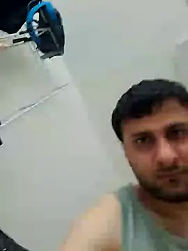 Snapshot of dickforpussyy chatting on May 23, 2026, 3:45 am dickforpussyy online show from May 23, 2026, 3:45 am