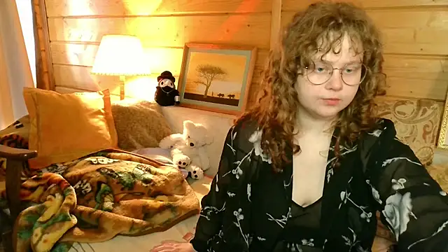Snapshot of Sara_del_Sun chatting on April 24, 2026, 8:06 am Sara del Sun online show from April 24, 2026, 8:06 am