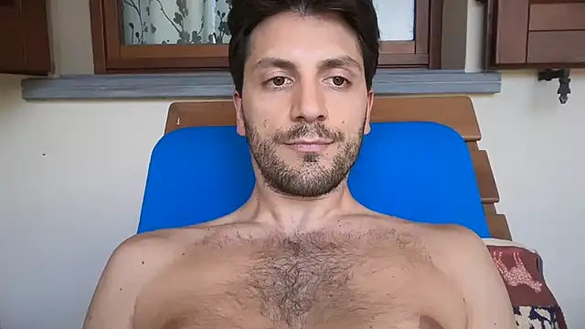 italianass94 online show from May 23, 2026, 1:15 pm