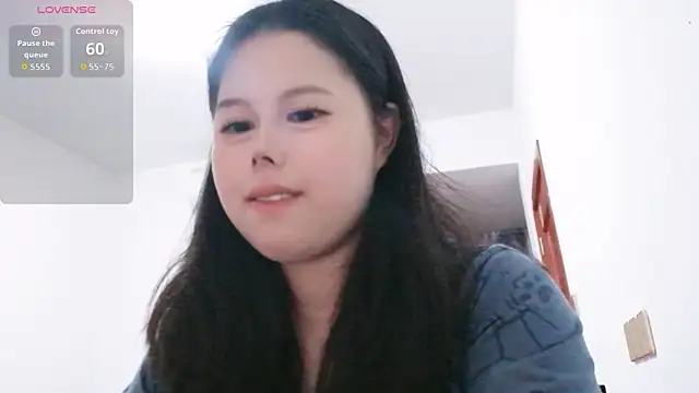 66-hannah-66 online show from April 22, 2026, 3:46 pm