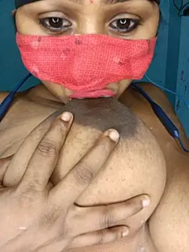 Snapshot of Hotty-Kobita-Vabi chatting on June 1, 2026, 5:58 pm Hotty-Kobita-Vabi online show from June 1, 2026, 5:58 pm