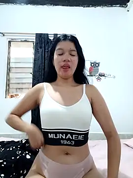 cherry pinkie online show from May 11, 2026, 3:07 pm