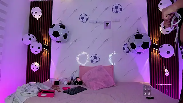 Sweet lia08 online show from July 12, 2026, 5:20 am