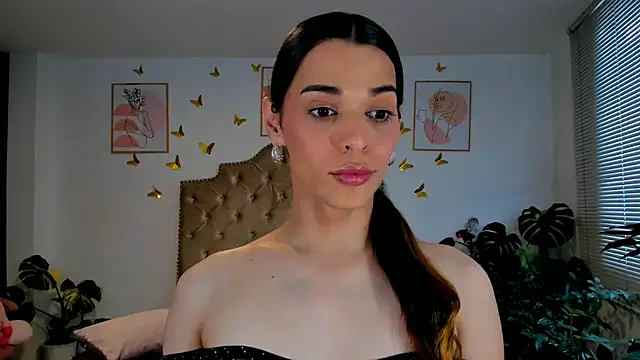 Snapshot of bella_grego chatting on July 11, 2026, 5:59 pm bella grego online show from July 11, 2026, 5:59 pm