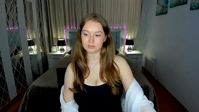ValeriSunny online show from July 22, 2026, 10:29 am