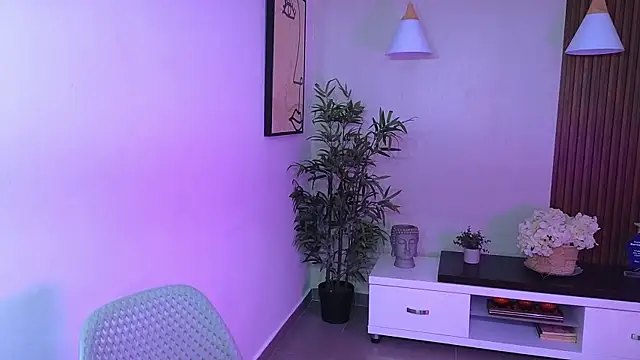 Cherry Vixen  online show from June 3, 2026, 6:13 pm