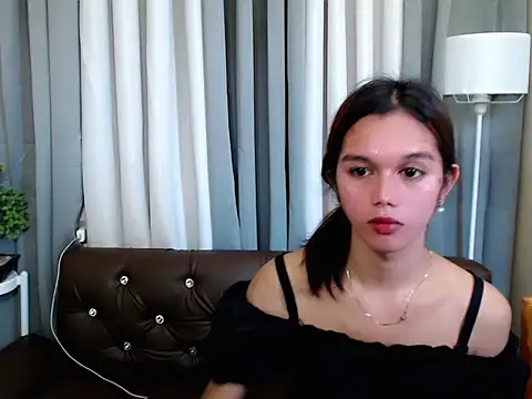 Snapshot of marie_castro chatting on May 18, 2026, 3:57 am marie castro online show from May 18, 2026, 3:57 am