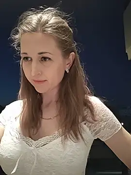 Snapshot of irresistibelle chatting on June 30, 2026, 5:47 pm irresistibelle online show from June 30, 2026, 5:47 pm