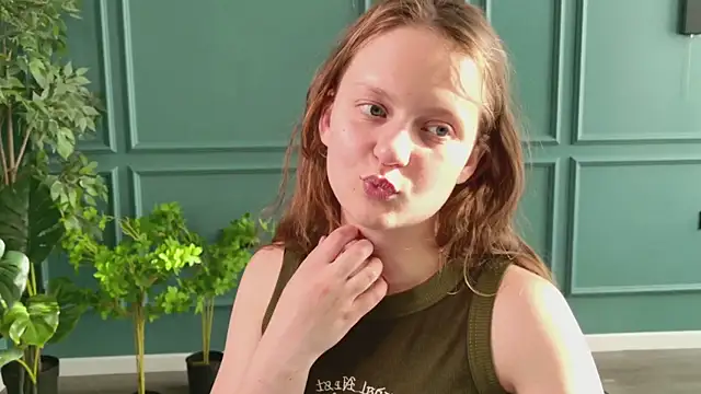French Fry online show from July 23, 2026, 3:21 pm