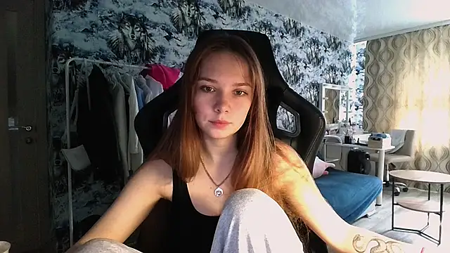Snapshot of Princess_Mira chatting on July 26, 2026, 9:05 am Princess Mira online show from July 26, 2026, 9:05 am