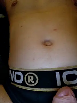 Mr-Flirt online show from April 20, 2026, 3:42 am