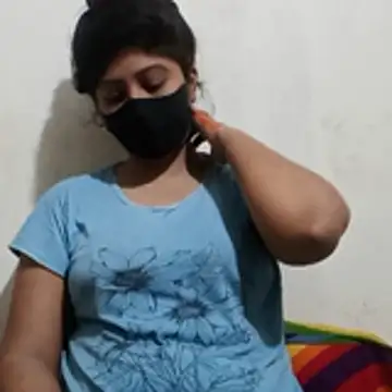 Snapshot of Roshni_77 chatting on June 1, 2026, 7:04 pm Roshni 77 online show from June 1, 2026, 7:04 pm