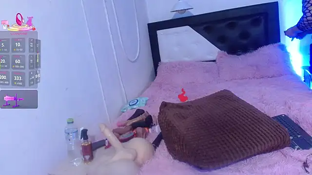 Snapshot of Sweet-Mommy-Milf chatting on July 21, 2026, 1:30 am Sweet-Mommy-Milf online show from July 21, 2026, 1:30 am