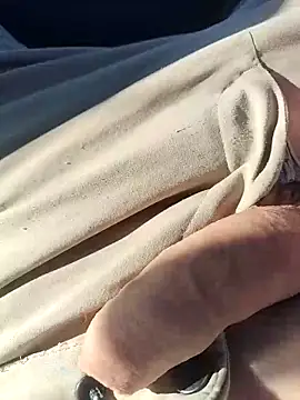 lovesex22152 online show from April 25, 2026, 4:59 am