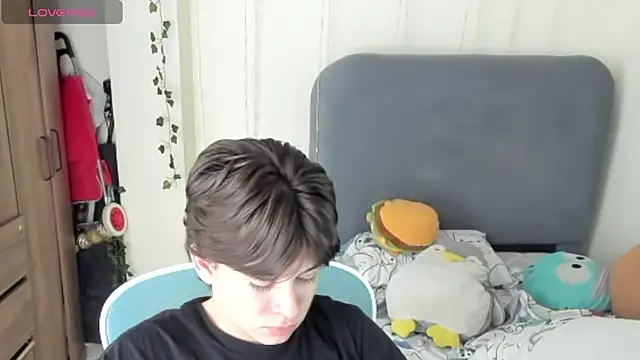 Felixzyn online show from June 18, 2026, 7:29 pm