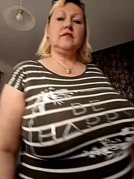 I amVeronicle online show from April 25, 2026, 12:30 pm