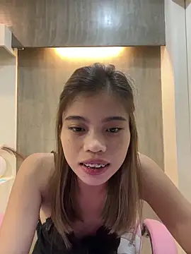sweety katexx online show from June 4, 2026, 4:24 pm