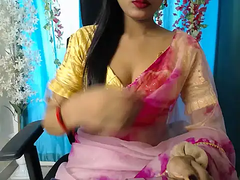 Snapshot of Naughtyy_Ranii01 chatting on July 16, 2026, 1:22 am Naughtyy Ranii01 online show from July 16, 2026, 1:22 am