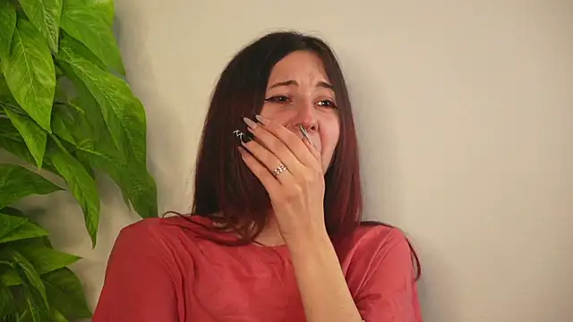 WinnieDols online show from April 22, 2026, 2:07 pm