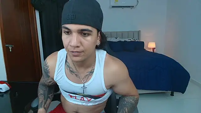 Snapshot of Mrbig_maximo chatting on June 10, 2026, 3:39 am Mrbig maximo online show from June 10, 2026, 3:39 am