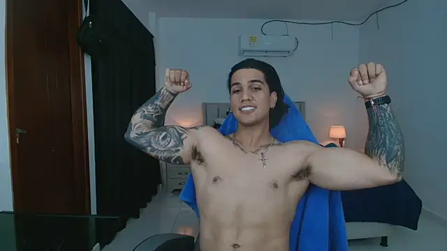 Snapshot of Mrbig_maximo chatting on June 12, 2026, 2:54 am Mrbig maximo online show from June 12, 2026, 2:54 am