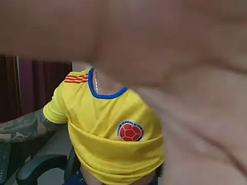 Snapshot of Mrbig_maximo chatting on July 2, 2026, 1:05 am Mrbig maximo online show from July 2, 2026, 1:05 am