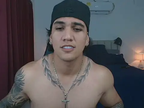 Snapshot of Mrbig_maximo chatting on July 4, 2026, 1:23 am Mrbig maximo online show from July 4, 2026, 1:23 am