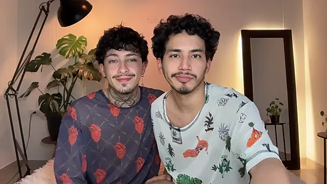 Noah and Steven online show from May 9, 2026, 8:03 pm