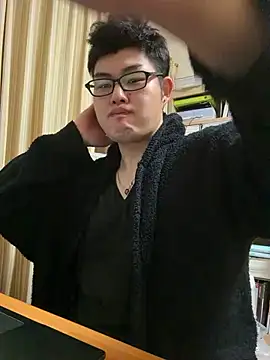 Snapshot of shun_201 chatting on April 22, 2026, 10:28 am shun 201 online show from April 22, 2026, 10:28 am