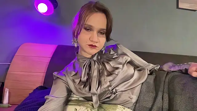 polly-heartbreaker online show from April 20, 2026, 7:26 pm