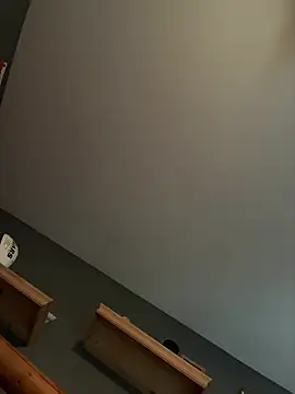 bigwhitecock94 online show from May 20, 2026, 5:52 pm