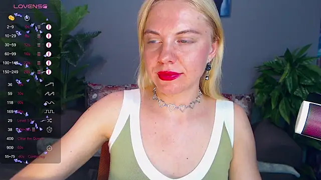 Snapshot of FromRussia chatting on July 2, 2026, 3:23 am FromRussia online show from July 2, 2026, 3:23 am