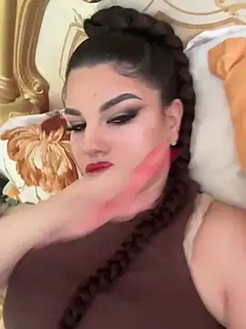 Alma170900 online show from April 20, 2026, 1:14 pm