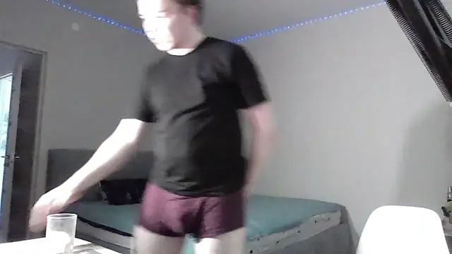 mxmplay online show from April 21, 2026, 3:50 pm