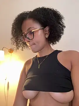 AyleenDunkann online show from April 22, 2026, 1:01 pm