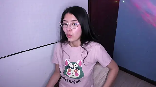 Snapshot of Danii_rizzo chatting on May 26, 2026, 10:22 am Danii rizzo online show from May 26, 2026, 10:22 am