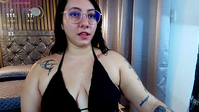 Agata Monroe online show from May 15, 2026, 7:32 pm