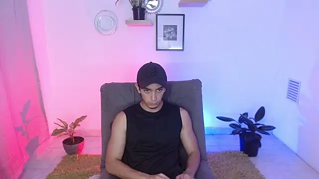 Snapshot of dante_18cm_ chatting on May 21, 2026, 12:28 am dante 18cm online show from May 21, 2026, 12:28 am