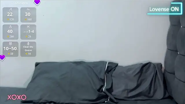 sofiakitty love online show from June 25, 2026, 4:45 am