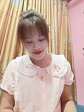 Ly-sexyy online show from June 12, 2026, 8:46 am