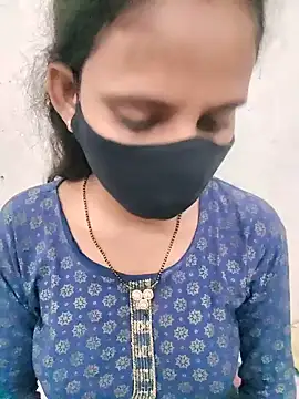 Snapshot of Cutie_Neetu chatting on June 15, 2026, 7:32 am Cutie Neetu online show from June 15, 2026, 7:32 am