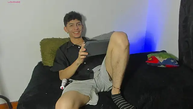  IanLark online show from May 30, 2026, 7:38 am