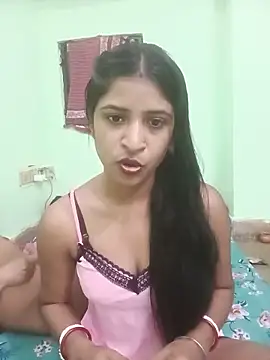 Snapshot of hot-couple-0 chatting on May 15, 2026, 5:53 pm hot-couple-0 online show from May 15, 2026, 5:53 pm