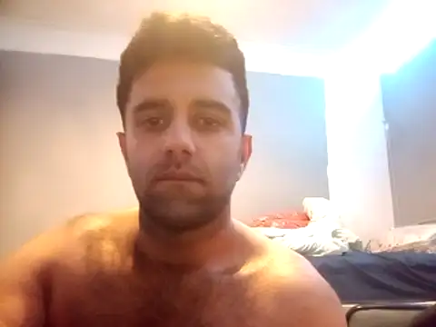 Gayarabtwink33 online show from May 4, 2026, 12:39 am