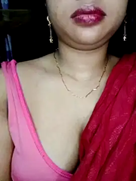 Snapshot of Nigar_Hatun chatting on May 18, 2026, 6:36 pm Nigar Hatun online show from May 18, 2026, 6:36 pm