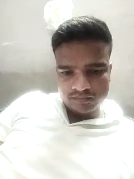 Lucknowwali online show from April 26, 2026, 1:31 pm