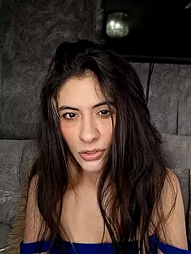 Snapshot of AshleyyHall chatting on July 14, 2026, 5:12 am AshleyyHall online show from July 14, 2026, 5:12 am