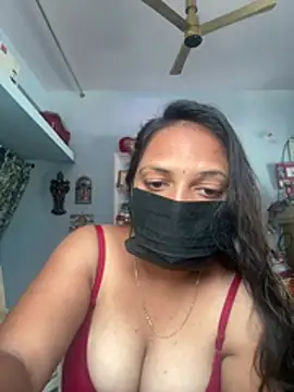 Snapshot of Deepuu__Telugu chatting on July 8, 2026, 5:01 am Deepuu Telugu online show from July 8, 2026, 5:01 am