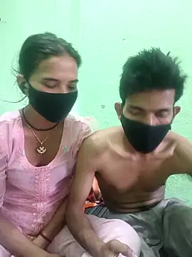 PRIYA8027 online show from April 22, 2026, 11:34 am