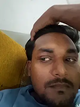Snapshot of Gujju_here chatting on May 14, 2026, 1:40 pm Gujju here online show from May 14, 2026, 1:40 pm